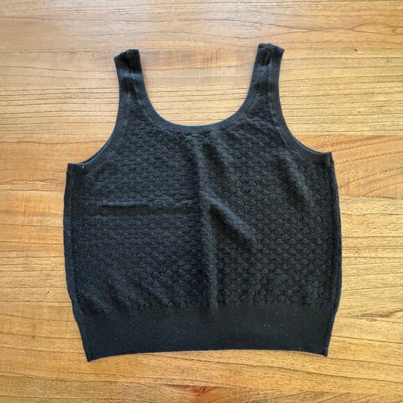 GAP Tops - Gap Women's Knit Tank - Size L